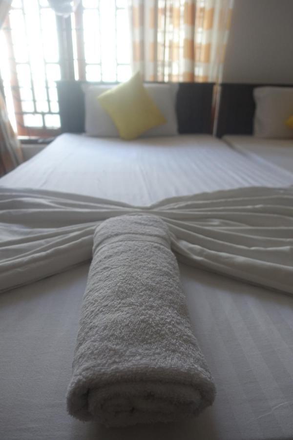 Wh Beach Resort Weligama Exterior foto